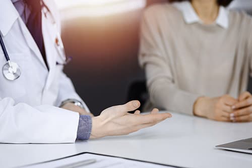 Internist Doctor Offering Medical Consultation in Queens